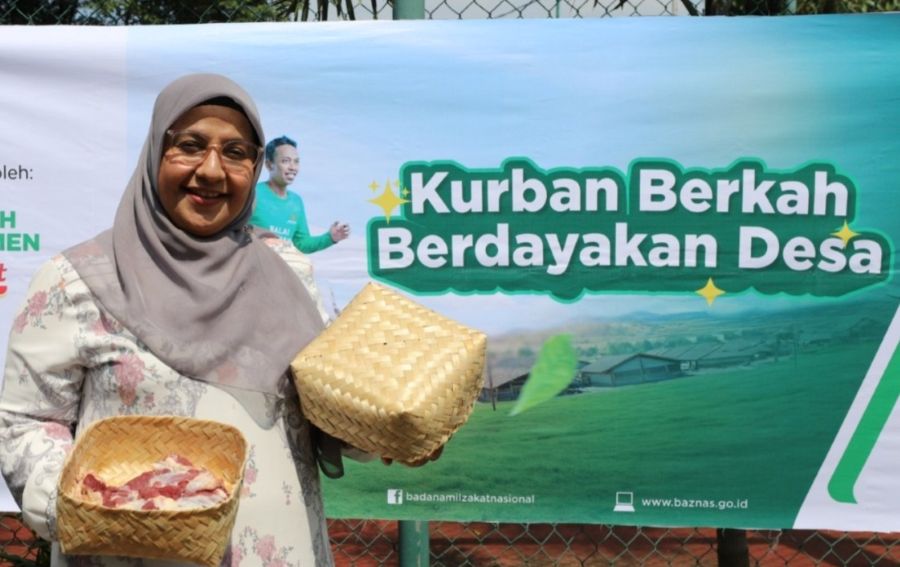 Kurban Ramah Lingkungan, Kemenag Distribusikan Daging dengan Besek Bambu