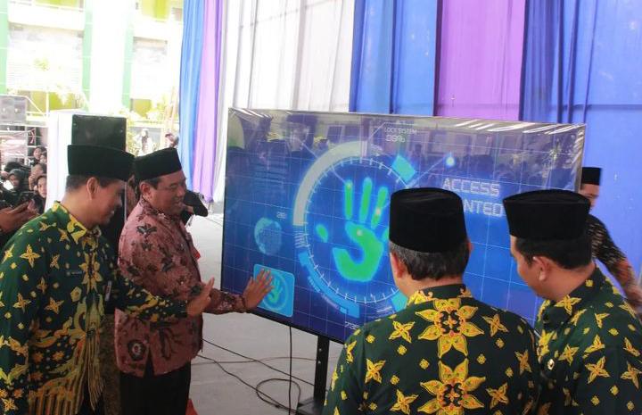 Sekolah Madrasah di Kabupaten Mojokerto  Segera Terapkan Platform Digital