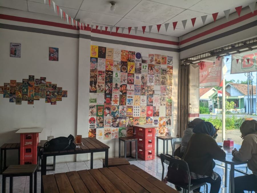 Bakmi Djago, Kuliner Viral di Mojosari dengan Suasana Retro Klasik