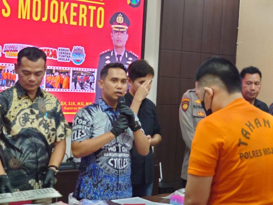 Pria Asal Kediri Diringkus Polisi atas Percobaan Pembunuhan Kekasihnya Sendiri di Mojokerto