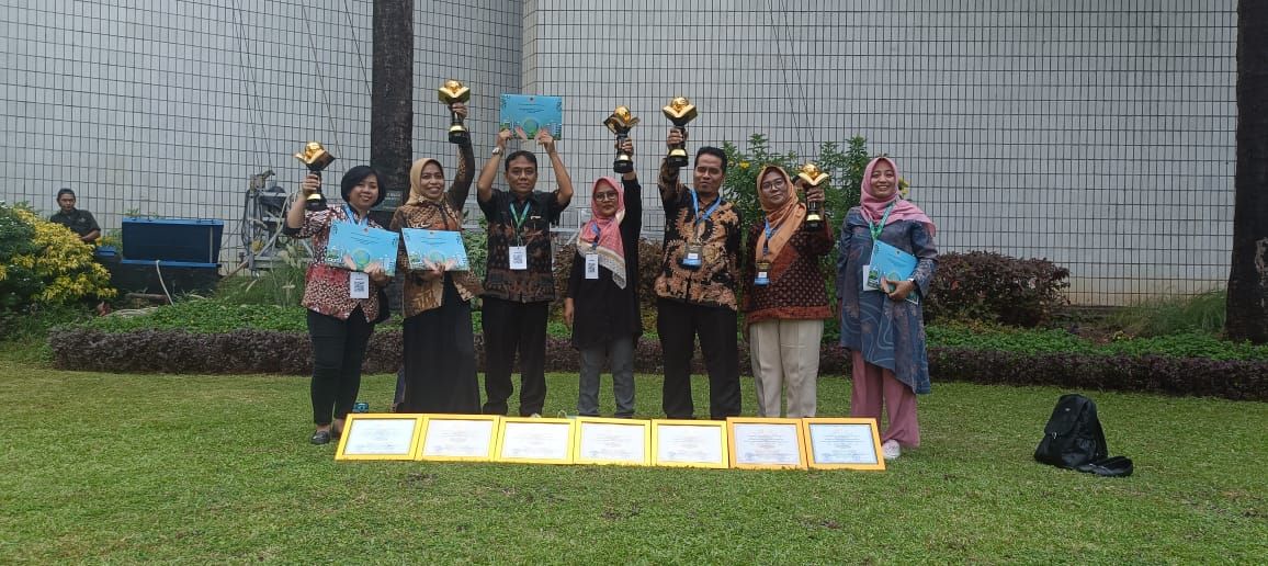 Tujuh Sekolah di Kota Mojokerto Peroleh Penghargaan Adiwiyata