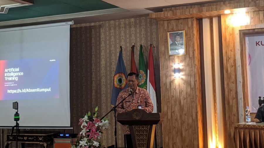 Kadisperindag Mojokerto Support Pelatihan AI yang Digelar GMM dan Disway Mojokerto