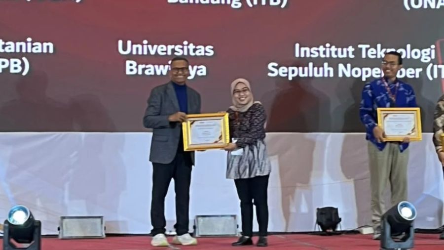 Unair Raih Disway Awards 2026, Dipercaya sebagai Kampus Negeri Populer dan Tepercaya
