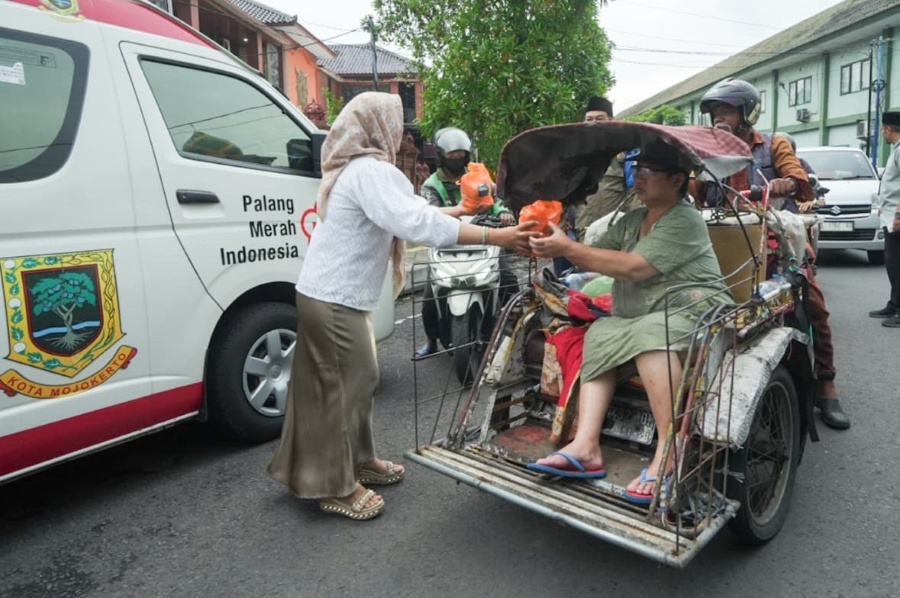 PMI Kota Mojokerto Berbagi, Perkuat Aksi Kemanusiaan di Bulan Ramadan
