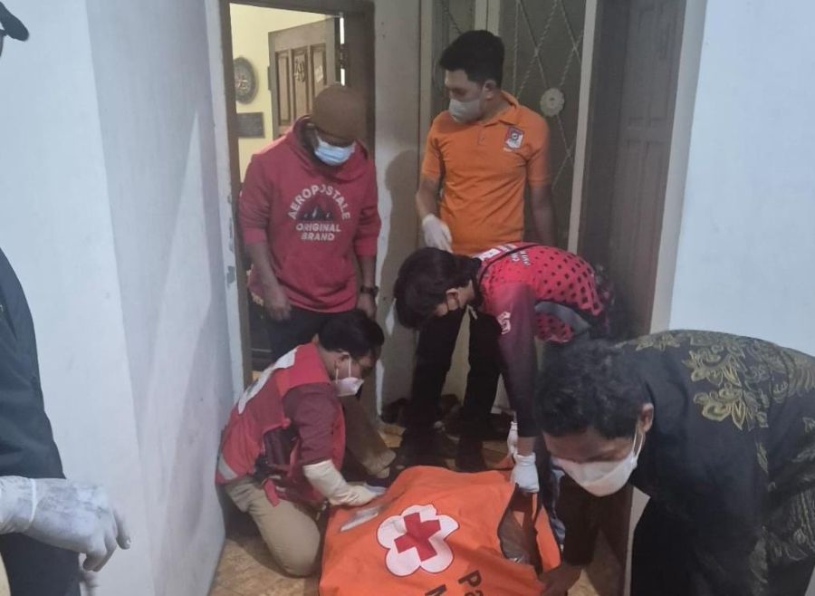 Karyawan Pabrik Kompor Ditemukan Tewas Membusuk di Kamar Kos di Ngoro Mojokerto