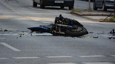 Warga Gembongan Mojokerto Tewas Tertabrak Motor di Jalan Raya Gempolkerep   