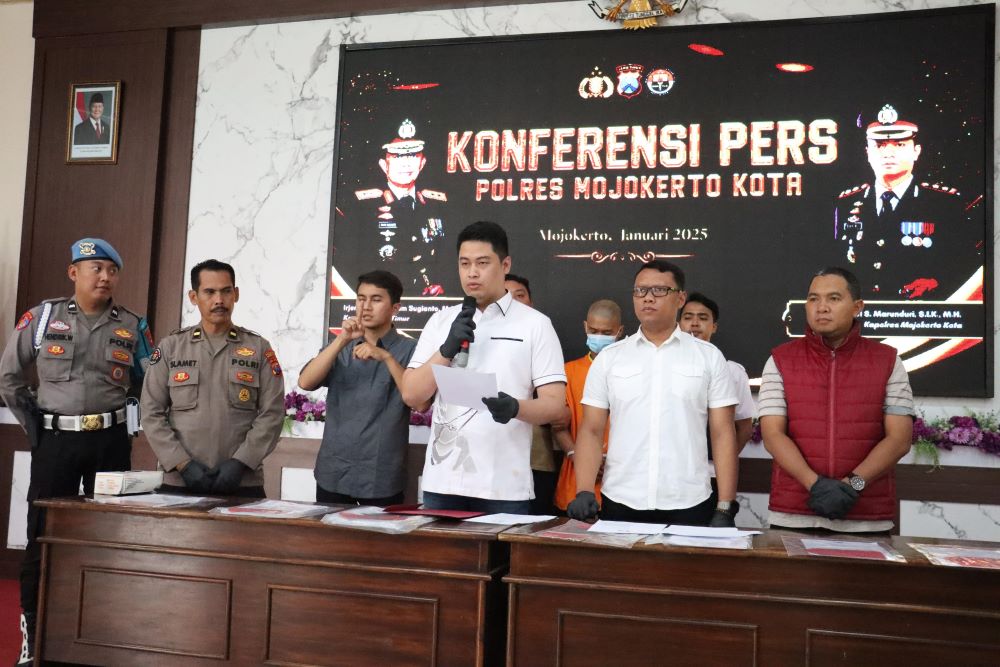 Korupsi APBDes 2019, Sekdes di Kemlagi Mojokerto Dijebloskan ke Penjara