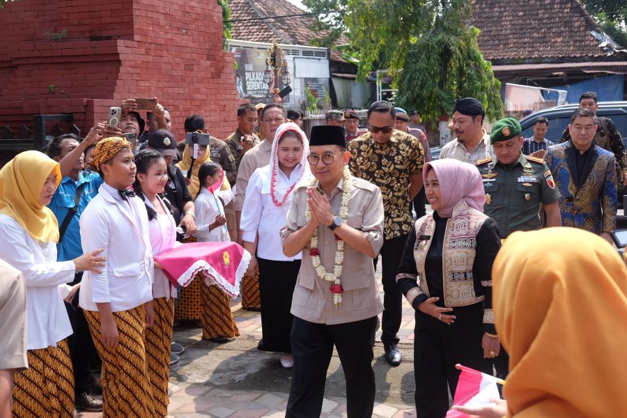 Menteri Kebudayaan RI Resmikan Galeri Soekarno Kecil di Kota Mojokerto