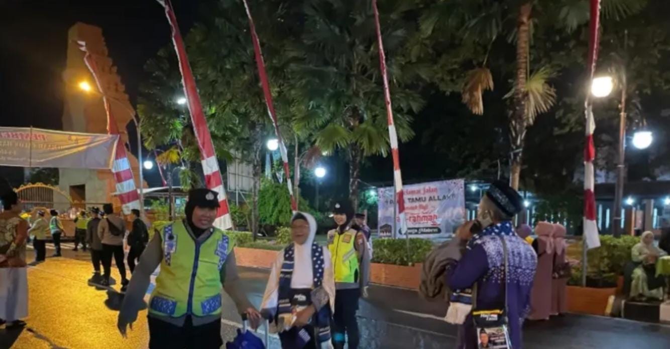 Ratusan Jemaah Calon Haji Kabupaten Mojokerto Resmi diberangkatkan
