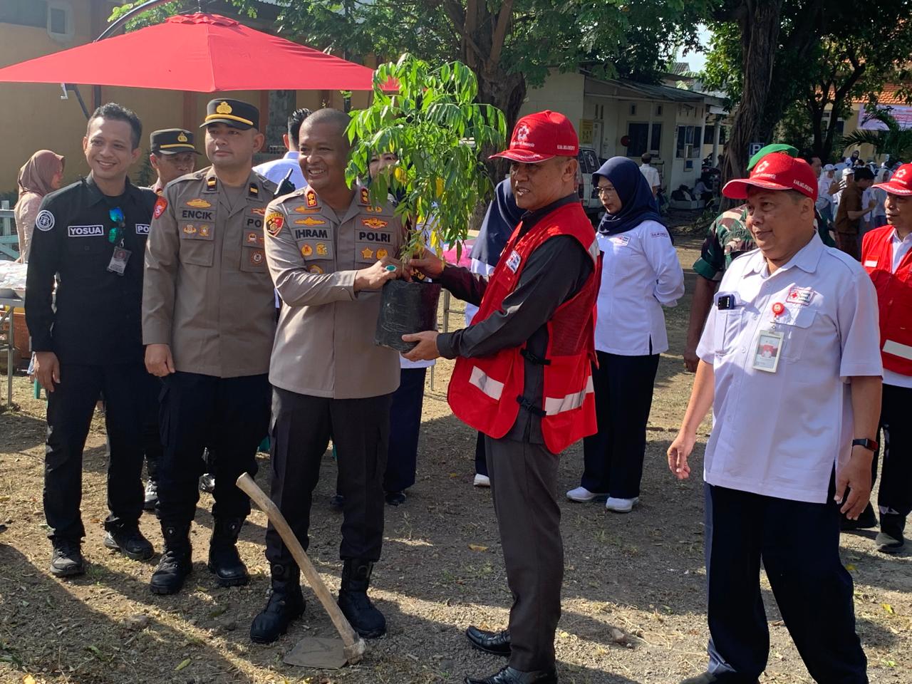 Pimpin Apel Hari Relawan PMI, Kapolres Mojokerto Ingat Bencana Tsunami