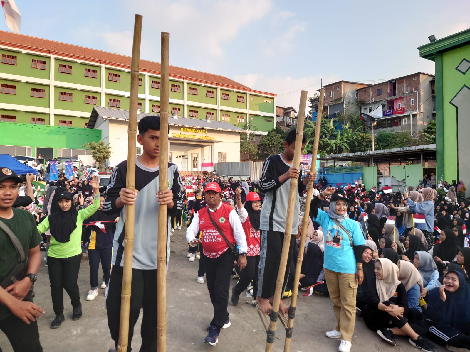 Rayakan HUT Ke-79 RI, Kormi Jatim Gelar Lomba Olahraga Tradisional di Ponpes Amanatul Ummah Mojokerto