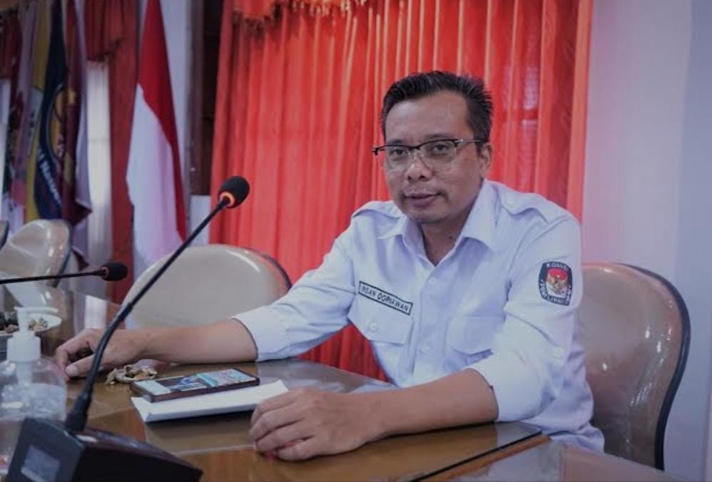 KPU Jatim Tetapkan 13 Orang DPD Asal Jatim yang Berlaga di Pemilu 2024