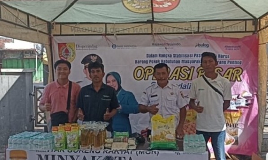 Operasi Pasar di Mangli, Disperindag Gelontor berbagai Komoditas