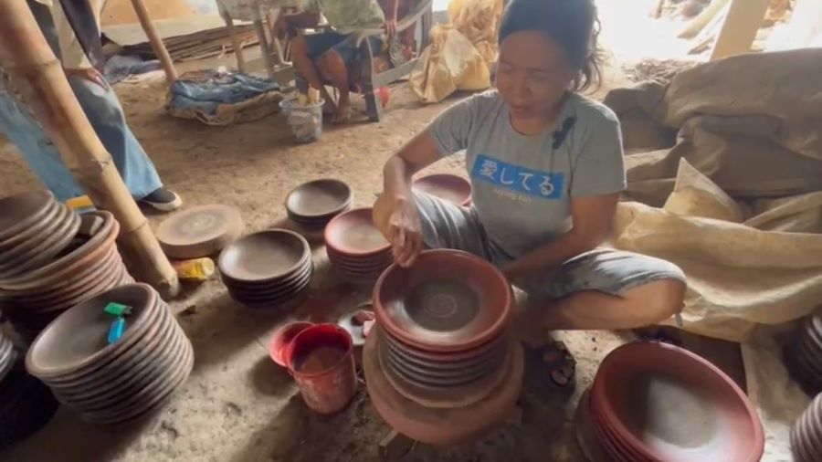 Pengrajin Cobek Sambiroto Mojokerto Bertahan di Tengah Perubahan Zaman