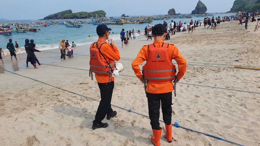 BPBD Jember Perketat Pengamanan Pesisir Selatan di Tengah Ancaman Cuaca Ekstrem
