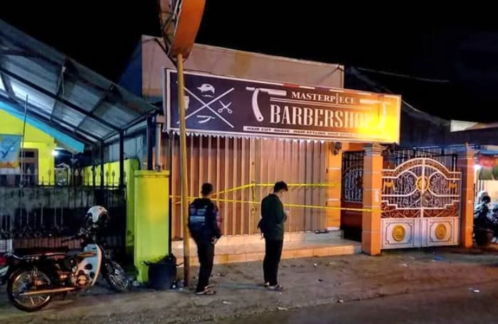 Pegawai Minimarket Tewas Dibunuh di Barbershop, Diduga Karena Rebutan Wanita