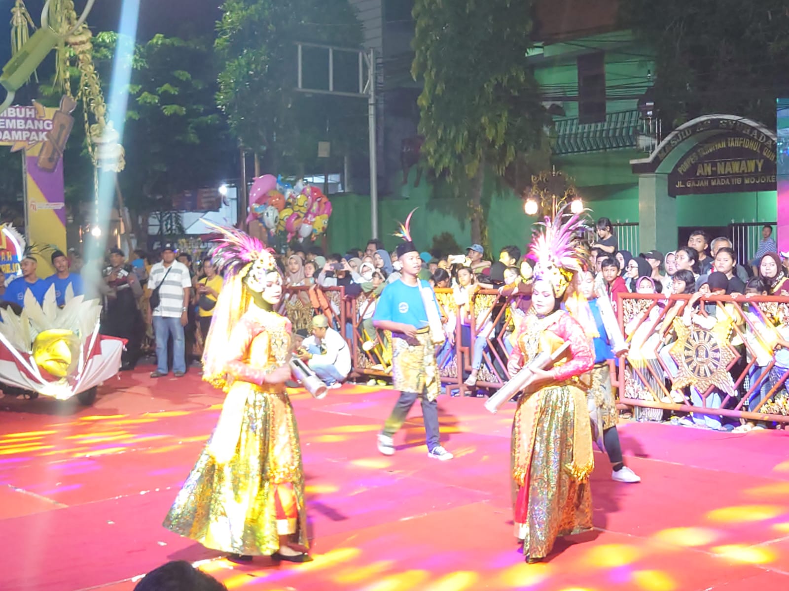 Lomba Patrol di Mojokerto, Peserta dari Sekolah hingga Karang Taruna Bersaing dengan Kostum Adat 