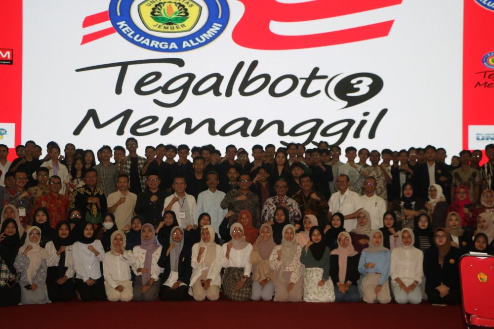 Tegalboto Memanggil, Saat Senior Berbagi Ilmu Jurnalistik dan Penulisan pada Juniornya