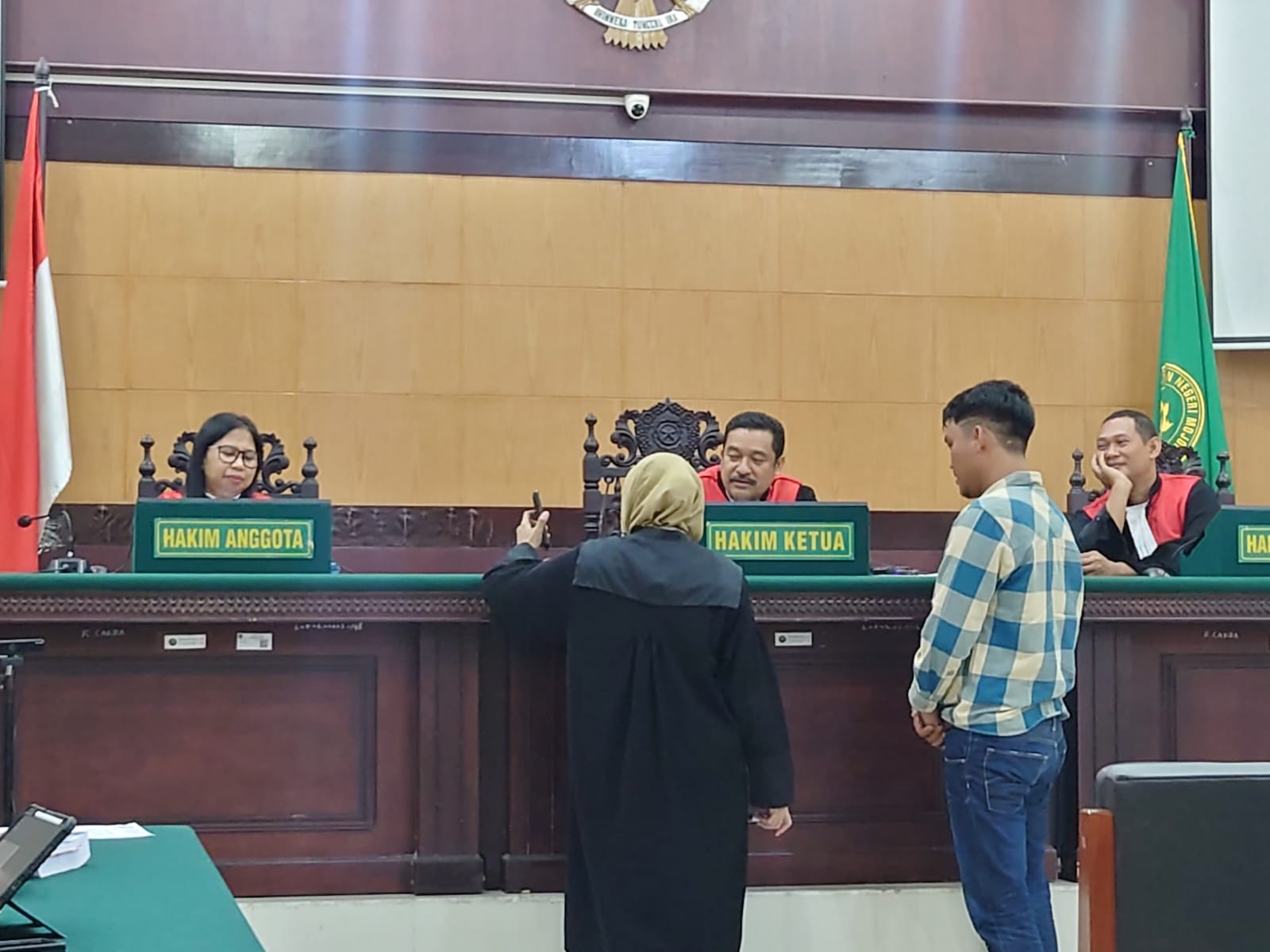 Kades Randuharjo Mojokerto Ungkap Alasan Bikin Video Diduga Mendukung Salah Satu Paslon