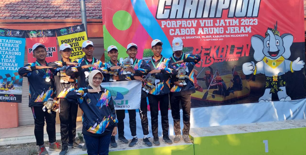  Tim Arung Jeram Kabupaten Mojokerto Kembali Raih Medali di Porprov VIII Jatim 