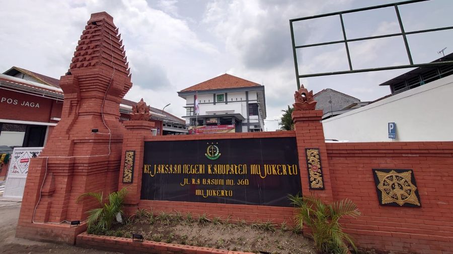 Kejari Kabupaten Mojokerto Panggil Kepala Sekolah Terkait Dugaan Korupsi Chromebook di Kemendikbudristek