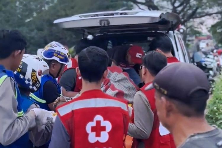 Pekerja Lahan Tebu di Puri Mojokerto Ditemukan Meninggal Mendadak, Diduga Akibat Asam Lambung Akut