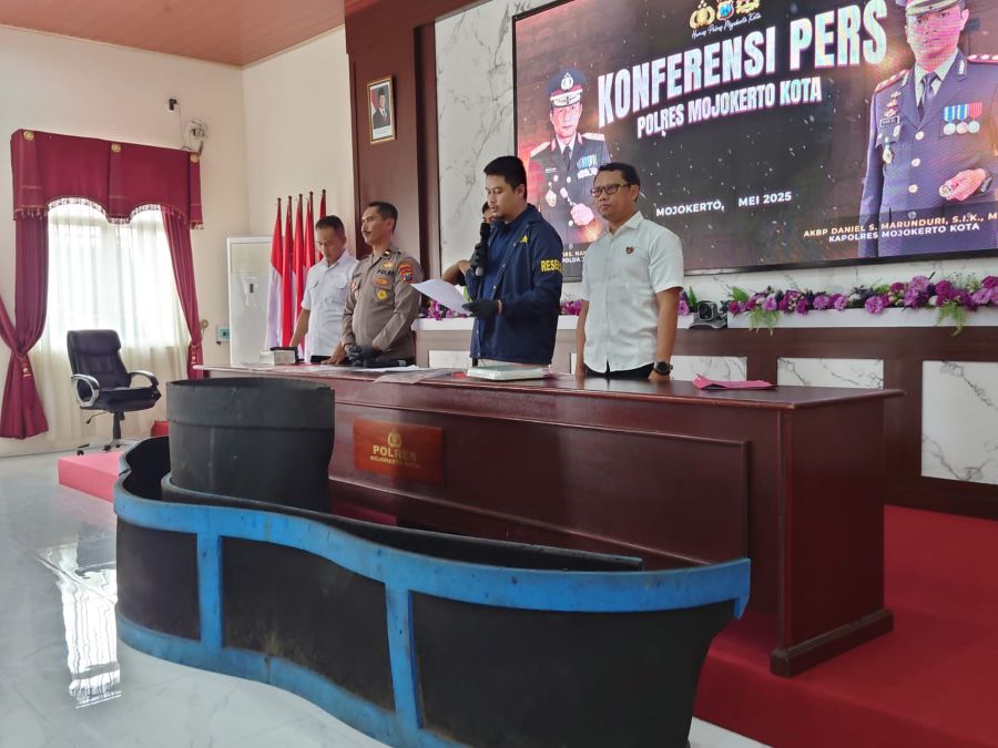 Dua Arena Judi Sabung Ayam di Mojokerto Digerebek, Lima Orang Diamankan