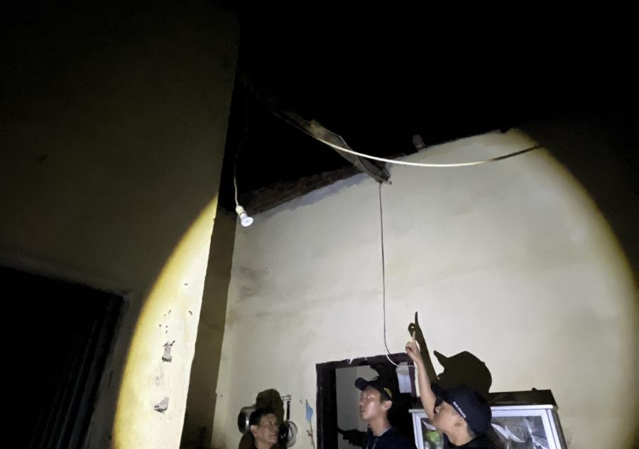 Hujan Disertai Angin Kencang Terjang Pacet Mojokerto, Sejumlah Rumah Rusak 