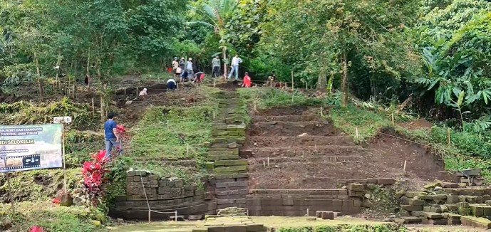 Ekskavasi Lanjutan Candi Selokelir Mojokerto Terkendala Cuaca