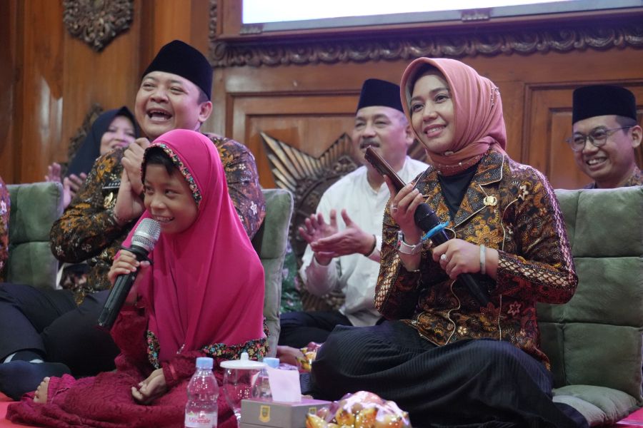 200 Anak Yatim Buka Puasa Bersama Wali Kota dan Wakil Wali Kota Mojokerto