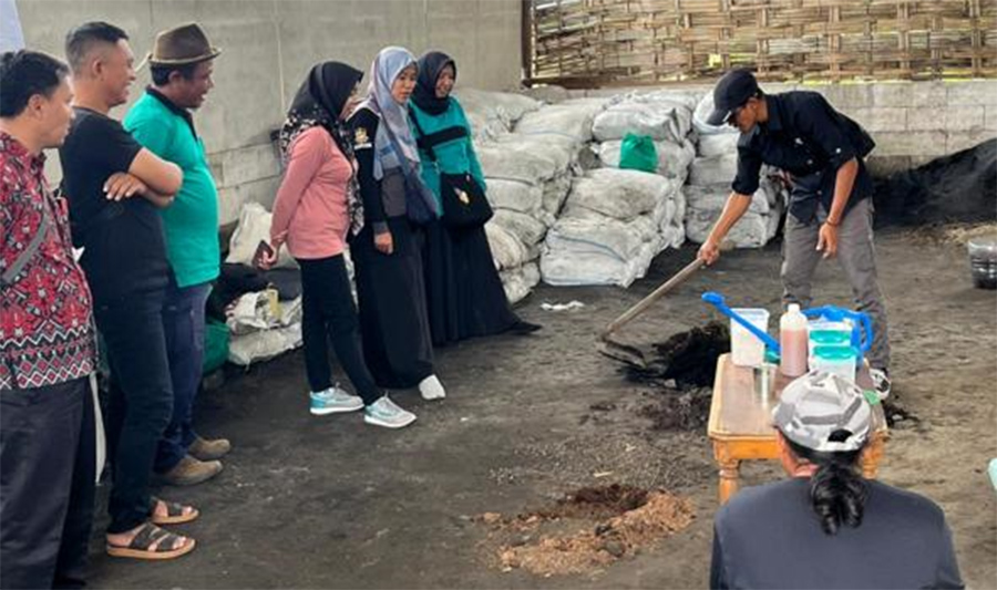 Peringati Hari ingkungan Hidup, Aliansi Air Gelar Tanam Pohon, Pelatihan Pengelolaan Sampah, dan Saresehan