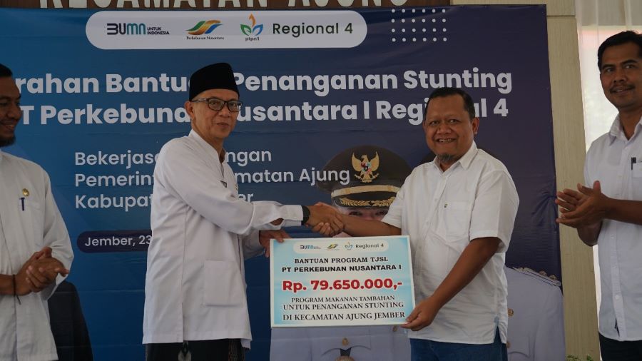 Ratusan Warga Jember Terima Bantuan Penanganan Stunting