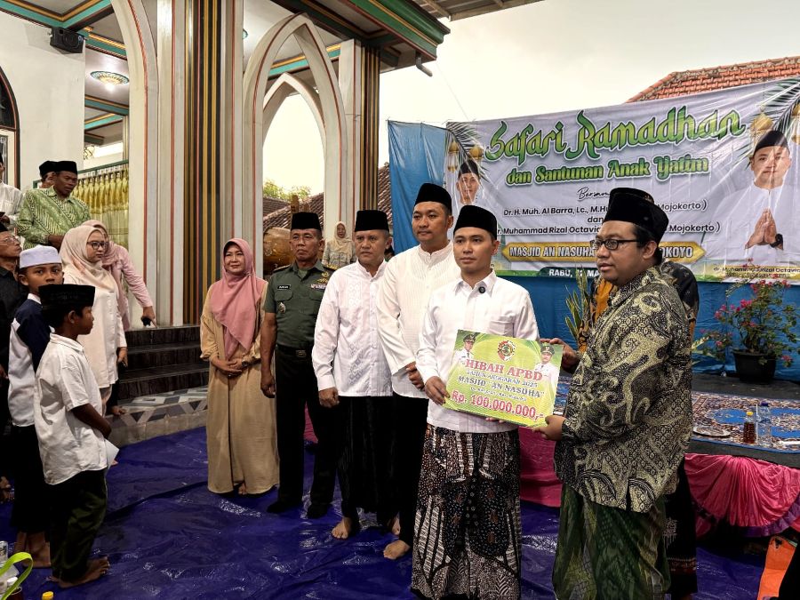 Pemkab Mojokerto Kembali Hibahkan 100jt untuk Masjid