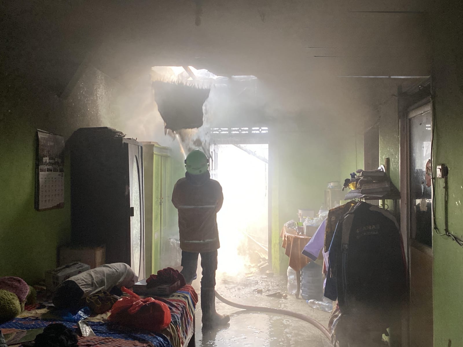 Dapur Rumah di Bangsal Terbakar, Diduga Korsleting Listrik