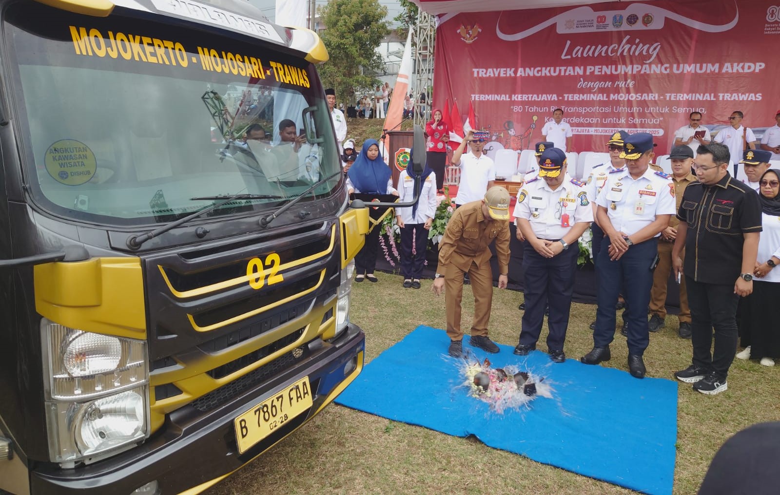 Feader AKDP Rute Terminal Kertajaya Mojokerto – Trawas Resmi Beroperasi, Segini Tarifnya