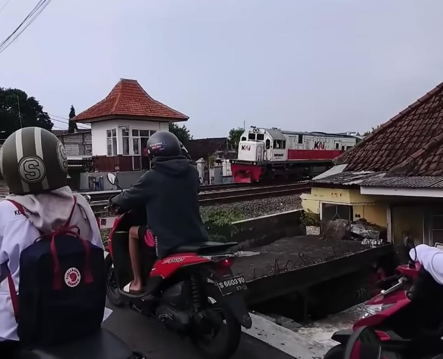 Ada Perbaikan Rel Kereta Api di Mojokerto, Masyarakat Diimbau Gunakan Jalur Alternatif