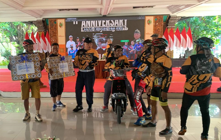 Gowes Kongres, Diikuti Pendiri LCC dan Ratusan Anggota, Guyub Rukun Seduluran Selawase