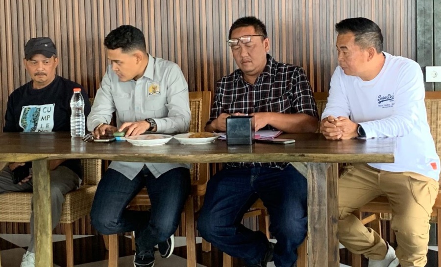 Dikunjungi Anggota DPR RI, Aone Trawas Mojokerto Komitmen Perhatikan Lingkungan dan Konservasi Air