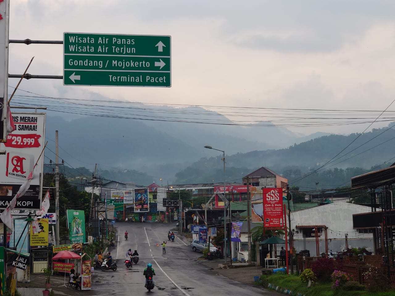 Kawasan Segitiga Emas Jadi Atensi Pemkab Mojokerto Untuk Pengembangan Transportasi Umum