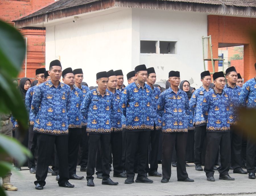 Maksimalkan Proses Pemerintahan dan Pelayanan, Pemkab Mojokerto Angkat Ratusan CPNS dan PPPK