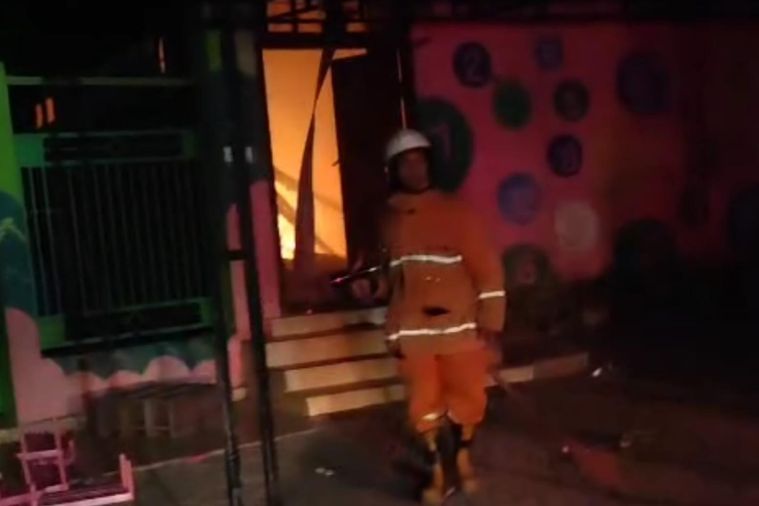 Ruang Kelas RA di Dlanggu Mojokerto Terbakar