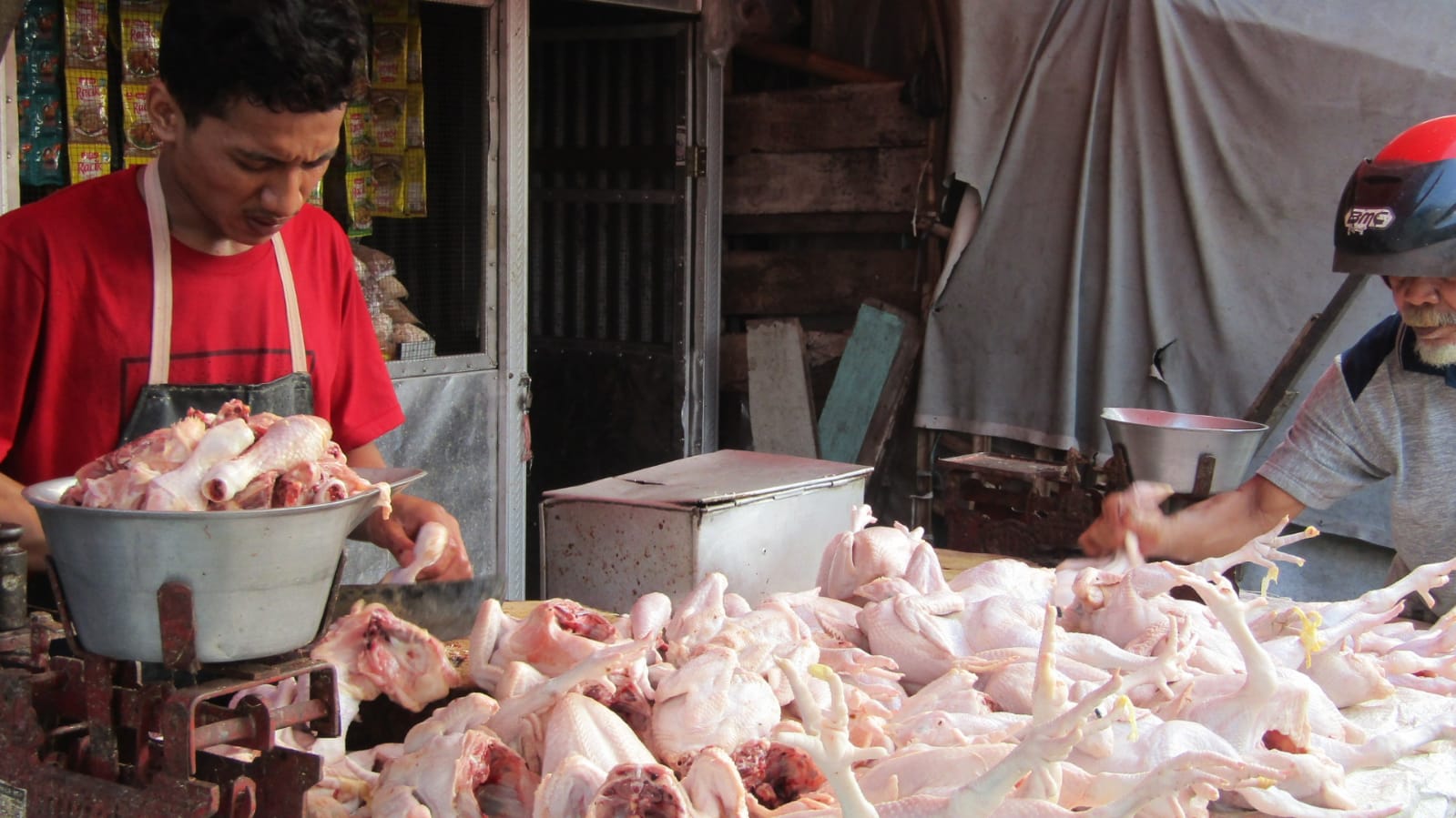 Libur Nataru, Kenaikan Harga Daging Ayam Ras Penyumbang Inflasi Tertinggi di Mojokerto pada Desember 2024