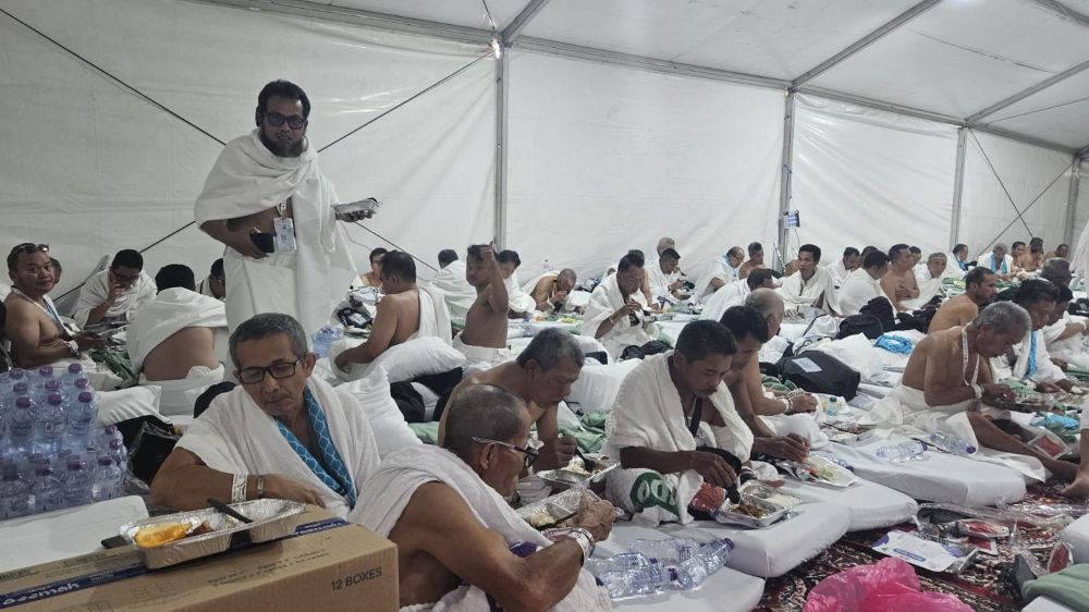 200 Ribu Lebih Jemaah Haji Indonesia, Hari Ini  Wukuf di Arofah, Khusyu Berzikir dan Berdoa
