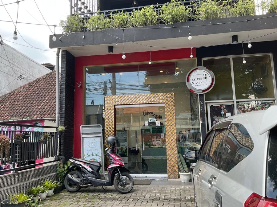 Celery Stalk, Pilihan Sajian Sehat di Mojokerto