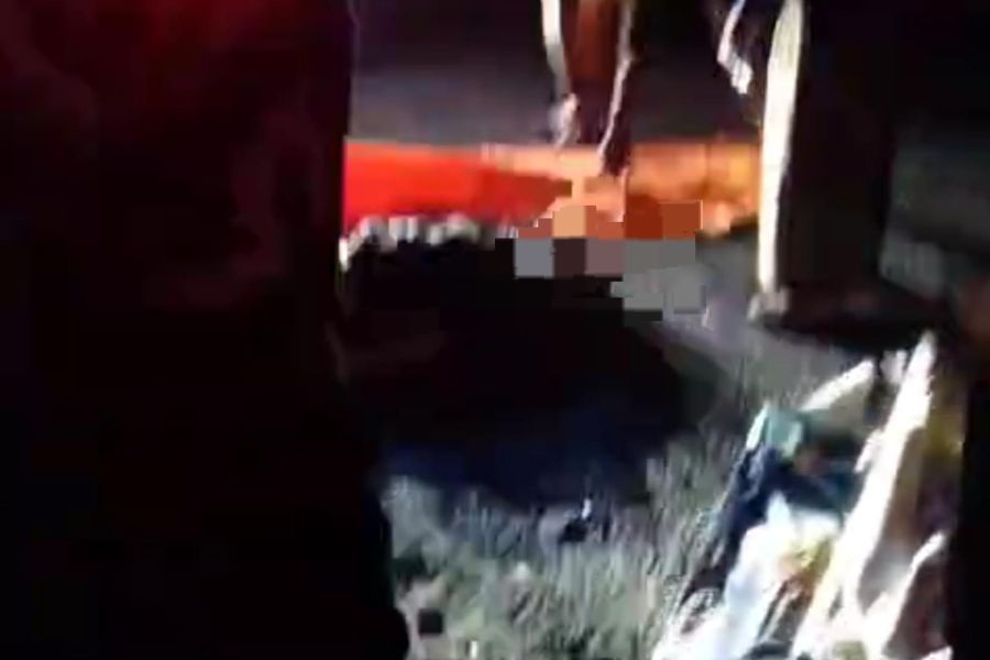 Tabrakan Adu Banteng di Pacet Mojokerto Tewaskan Tiga Orang