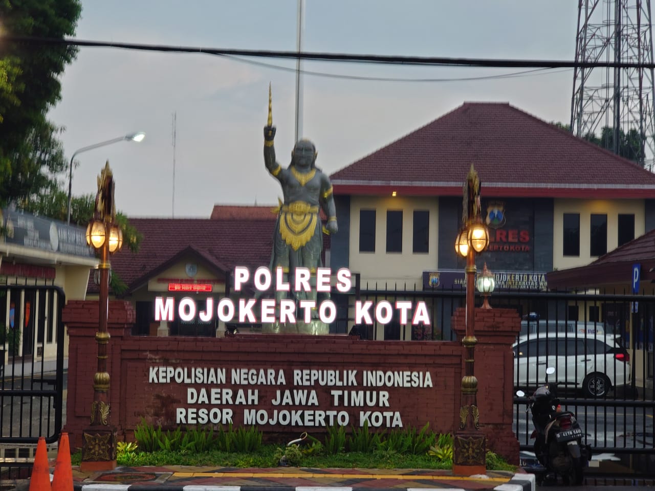 Polisi Larang Pesilat Konvoi Usai Pengesahan Warga PSHT di Mojokerto