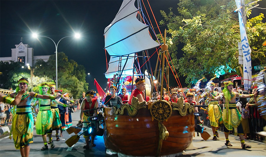 Ikuti Light Culture Paradise di Surabaya, Kota Mojokerto Tampilklan Sendratasik Mpu Nala