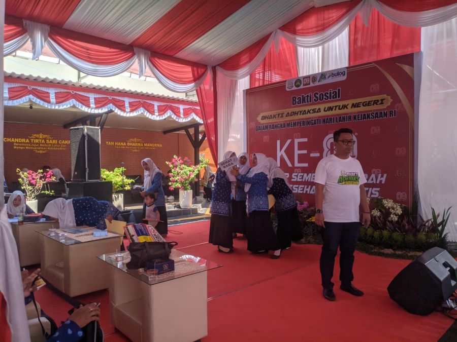 Rayakan Hari Lahir ke-80, Kejaksaan Negeri Mojokerto Gelar Baksos 