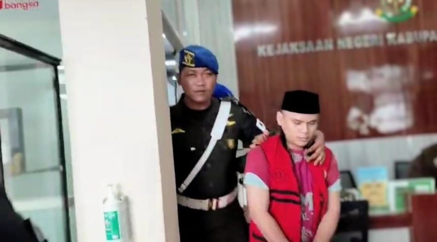 Tersangka Pembunuhan dan Mutilasi Tiara Dilimpahkan ke Kejari Mojokerto 