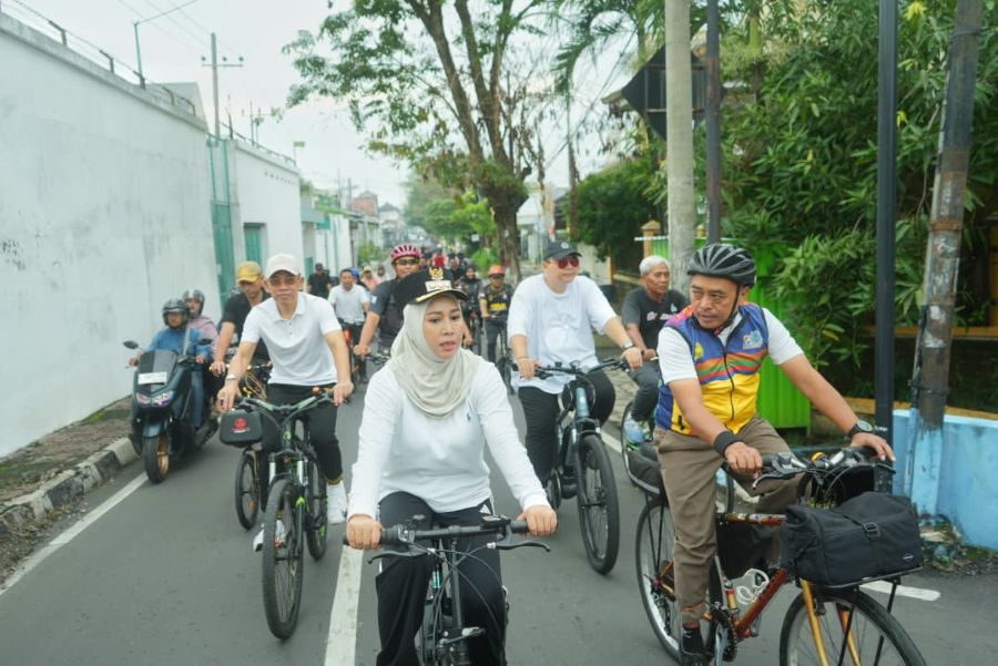 ASN di Pemkot Mojokerto Bersepeda Setiap Jumat Menuju Tempat Kerja